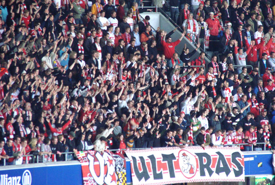 FC Bayern München vs VfB Stuttgart (2-1)