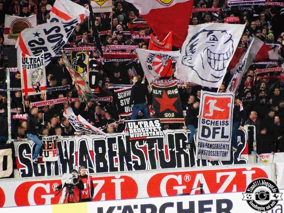 VfB Stuttgart vs Borussia Dortmund (2-1)