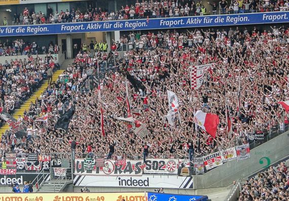 Eintracht Frankfurt vs VfB Stuttgart (2-1)