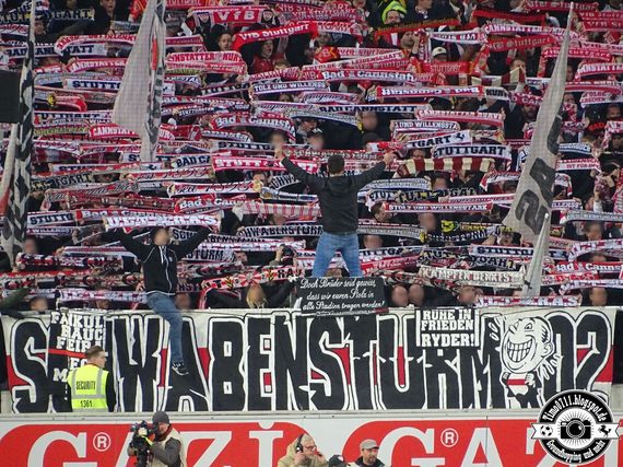 VfB Stuttgart vs FC Augsburg (1-0)