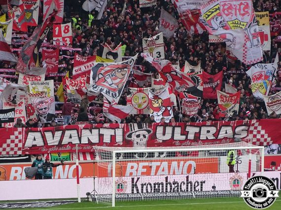 VfB Stuttgart vs 1. FSV Mainz 05 (2-3)