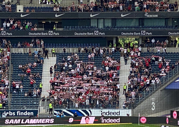 Eintracht Frankfurt vs VfB Stuttgart (1-1)