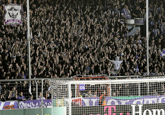 VfL Osnabrück vs Borussia Dortmund (3-2)