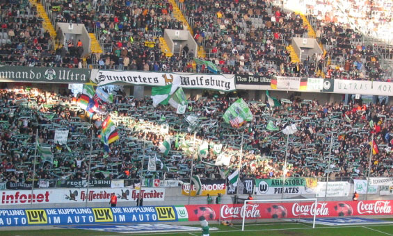 VfL Wolfsburg vs Borussia Dortmund (1-2)