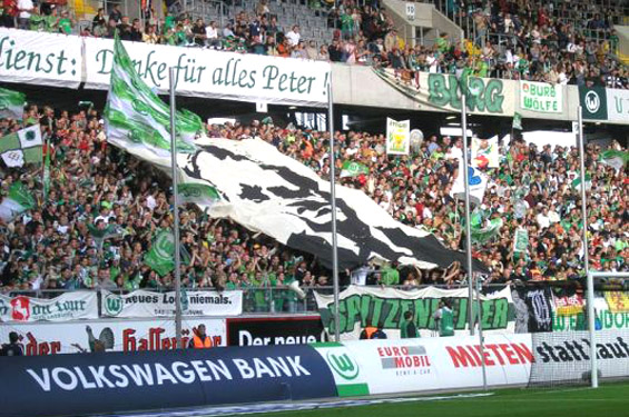 VfL Wolfsburg vs Borussia Mönchengladbach (2-1)