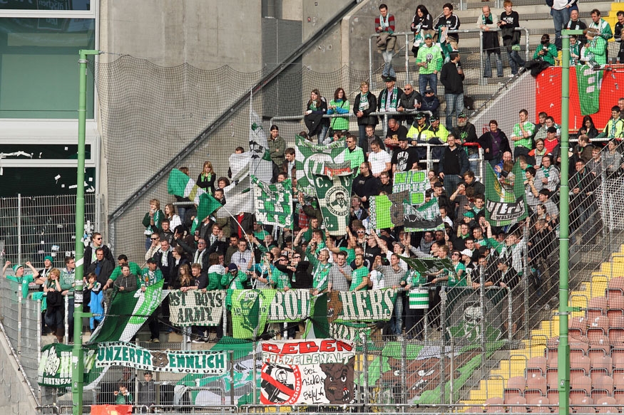 1. FC Kaiserslautern vs VfL Wolfsburg (0-0)