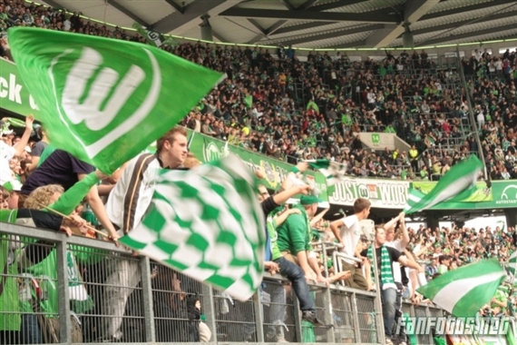 VfL Wolfsburg vs FC Augsburg (1-2)