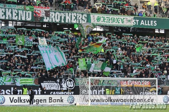 VfL Wolfsburg vs FC Augsburg (1-1)