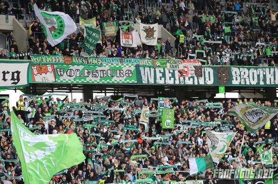 VfL Wolfsburg vs FC Augsburg (1-1)