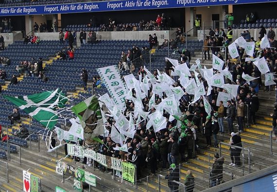 Eintracht Frankfurt vs VfL Wolfsburg (3-2)