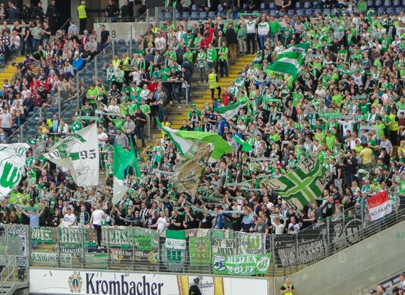 Eintracht Frankfurt vs VfL Wolfsburg (0-2)