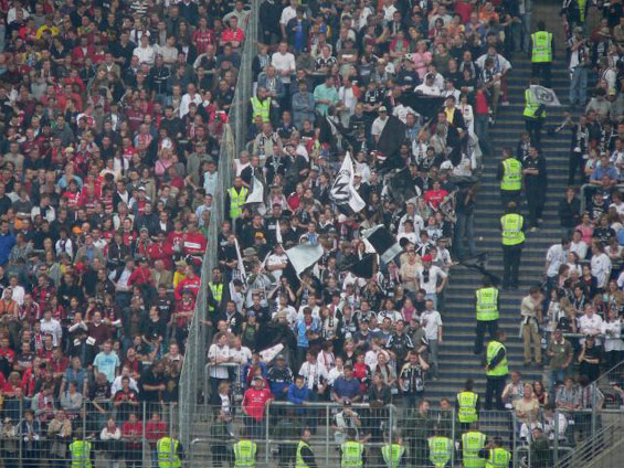 Eintracht Frankfurt vs Wacker Burghausen (3-0)