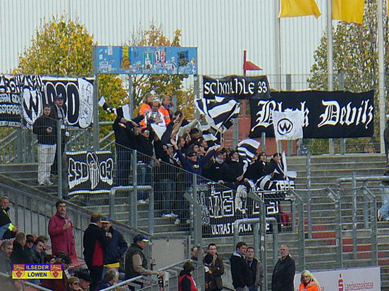 Eintracht Braunschweig vs Wacker Burghausen (2-0)