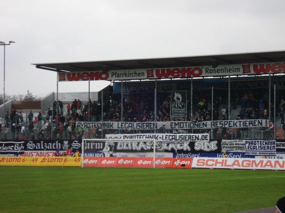 Wacker Burghausen vs FC Bayern München II (2-0)