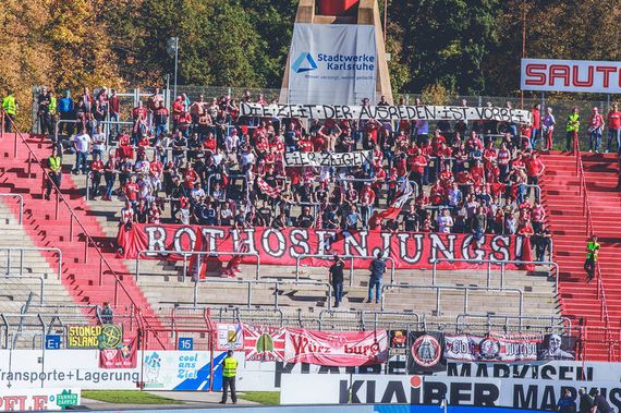 Karlsruher SC vs Würzburger Kickers (2-0)