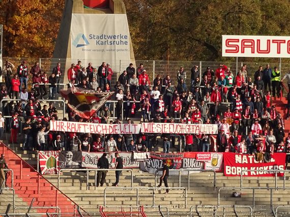 Karlsruher SC vs Würzburger Kickers (2-1)
