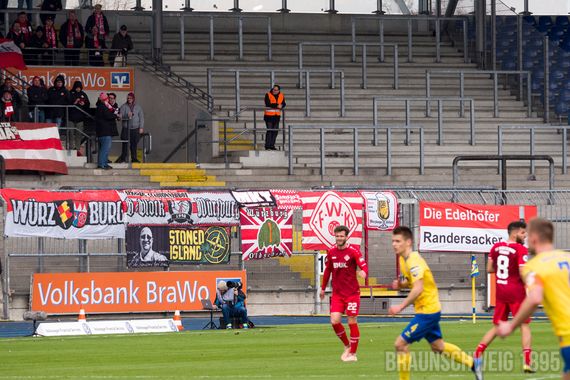 Eintracht Braunschweig vs Würzburger Kickers (2-2)