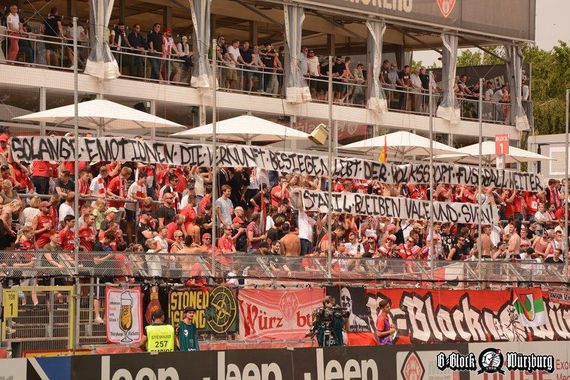 Würzburger Kickers vs FC Bayern München II (3-1)