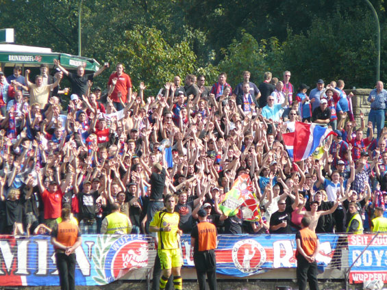 Borussia Dortmund II vs Wuppertaler SV Borussia (2-0)