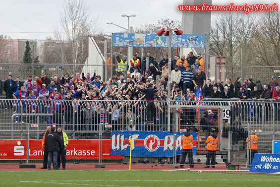 Eintracht Braunschweig vs Wuppertaler SV Borussia (3-0)
