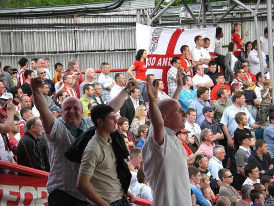 Brentford FC vs Luton Town (2-0) (7)