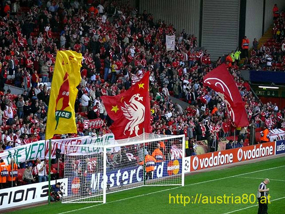 FC Liverpool vs PSV Eindhoven (1-0) (4)