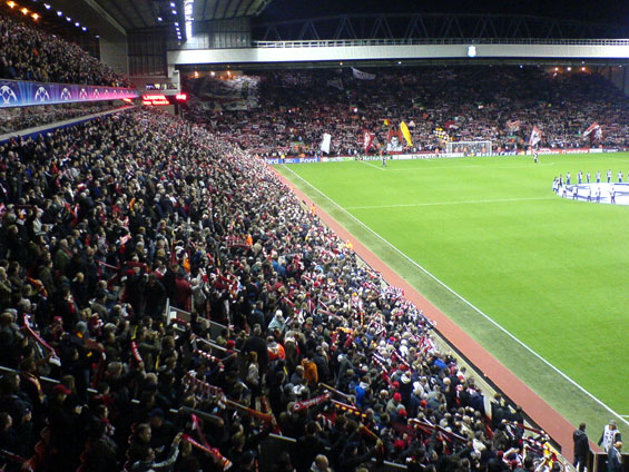FC Liverpool vs Olympique Marseille (1-0) (7)