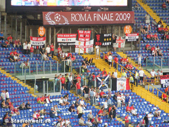 Manchester United vs FC Barcelona (0-2) (3)