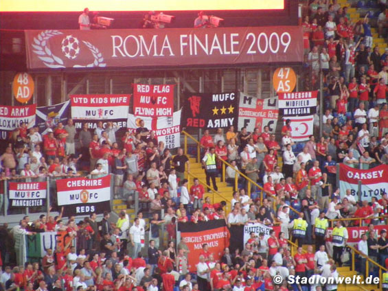 Manchester United vs FC Barcelona (0-2) (8)