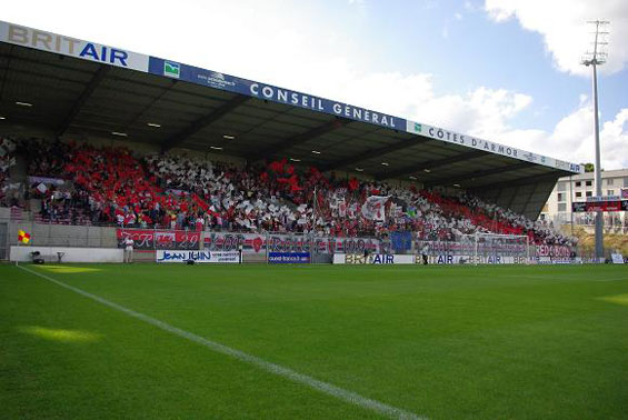 EA Guingamp vs Hamburger SV (1-5) (2)