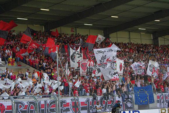 EA Guingamp vs Hamburger SV (1-5) (7)