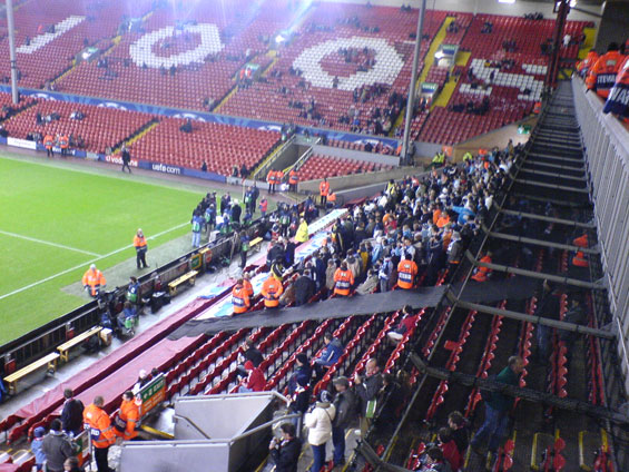FC Liverpool vs Olympique Marseille (1-0) (3)