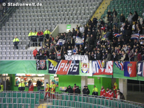 VfL Wolfsburg vs Paris SG (1-3) (2)