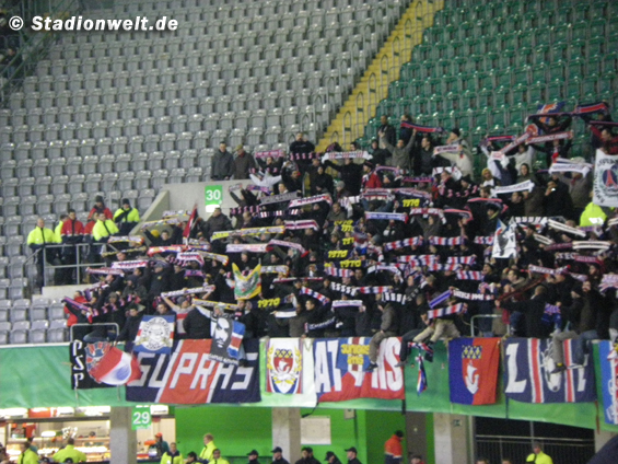 VfL Wolfsburg vs Paris SG (1-3) (4)