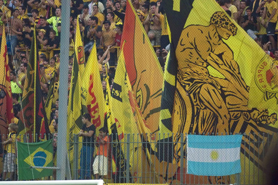 Aris Saloniki vs Atletico Madrid (1-0) (1)