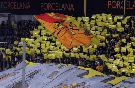 Aris Saloniki vs Bayer 04 Leverkusen (0-0) (10)