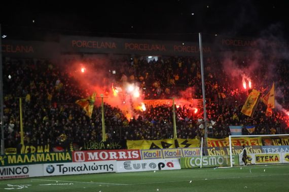 Aris Saloniki vs AEK Athen (1-0) (1)