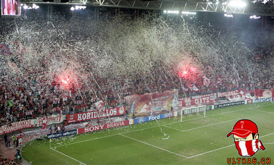 Olympiakos Piräus vs FC Valencia (2-4) (4)