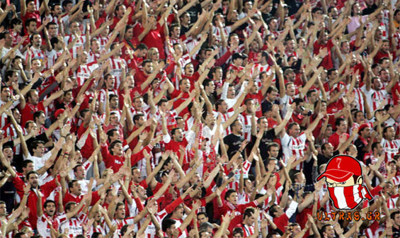 Olympiakos Piräus vs FC Valencia (2-4) (7)
