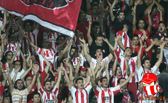 Olympiakos Piräus vs FC Valencia (2-4) (8)