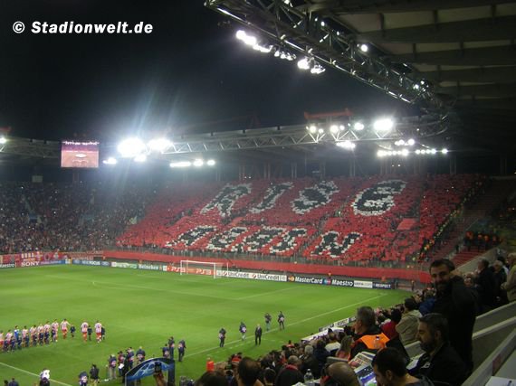 Olympiakos Piräus vs Borussia Dortmund (3-1) (2)