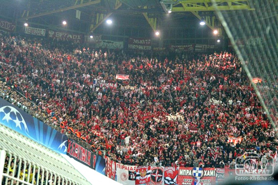 Borussia Dortmund vs Olympiakos Piräus (1-0) (8)