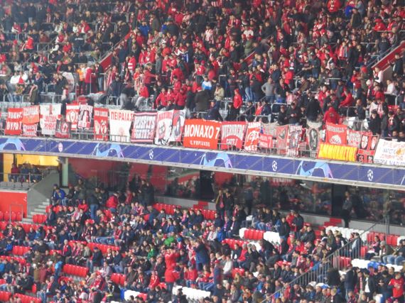 FC Bayern München vs Olympiakos Piräus (2-0) (1)