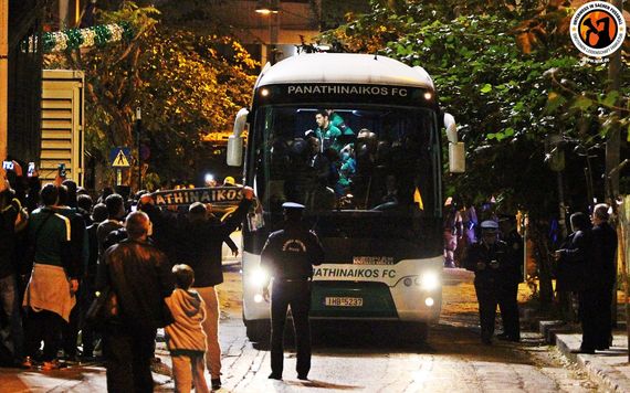 Panathinaikos Athen vs Olympiakos Piraeus (Abges.) (7)