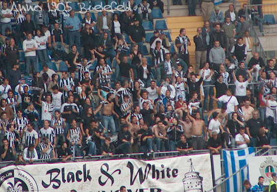 DSC Arminia Bielefeld vs Panionios Athen (0-0) (7)