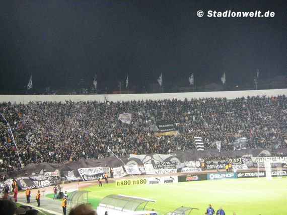 PAOK Saloniki vs Shamrock Rovers (2-1) (4)