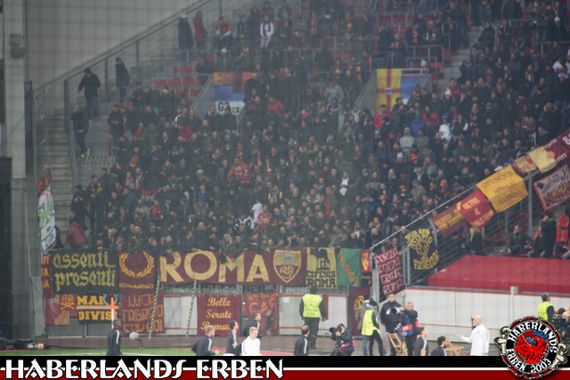 Bayer 04 Leverkusen vs AS Rom (4-4) (1)