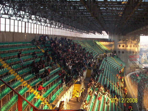 AC Mailand vs Catania Calcio (1-0) (2)