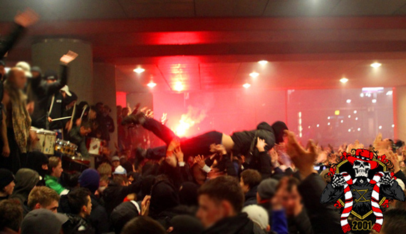 Ajax Amsterdam vs AZ Alkmaar (abgebrochen) (9)