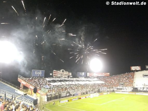 Olimpia Asunción vs Deportivo Lara (2-2) (17)